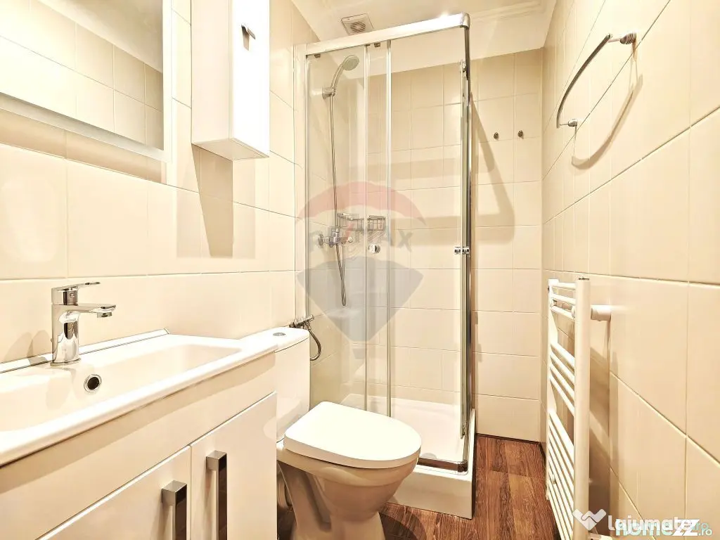 Apartament cu garaj de închiriat în cartierul Primăverii