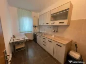 Apartament 3 camere, decomandat, zona Pacurari- Gradina Bota 