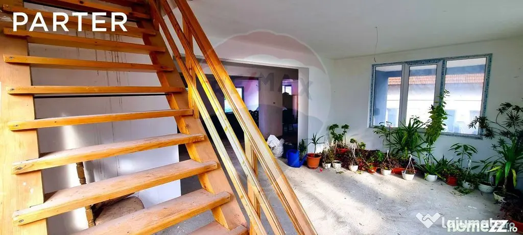 De vânzare: Casă Semifinisată cu 4 Camere - Somcuta Ma...