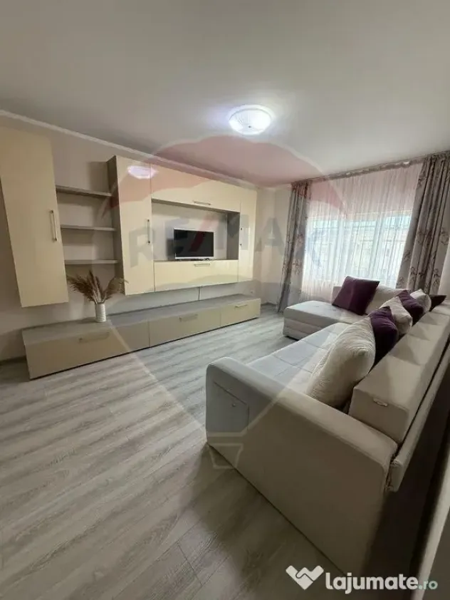 Apartament cu 2 camere de vânzare în zona Central