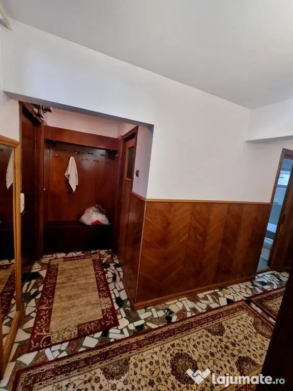 Icil- apartament 3 camere decomandat cu gaze
