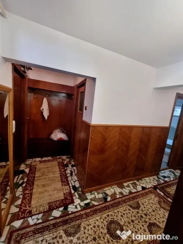 Icil- apartament 3 camere decomandat cu gaze