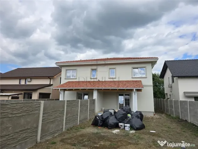 Duplex deosebit - zona excelenta - toate utilitatile - finis