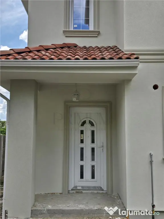 Duplex deosebit - zona excelenta - toate utilitatile - finis