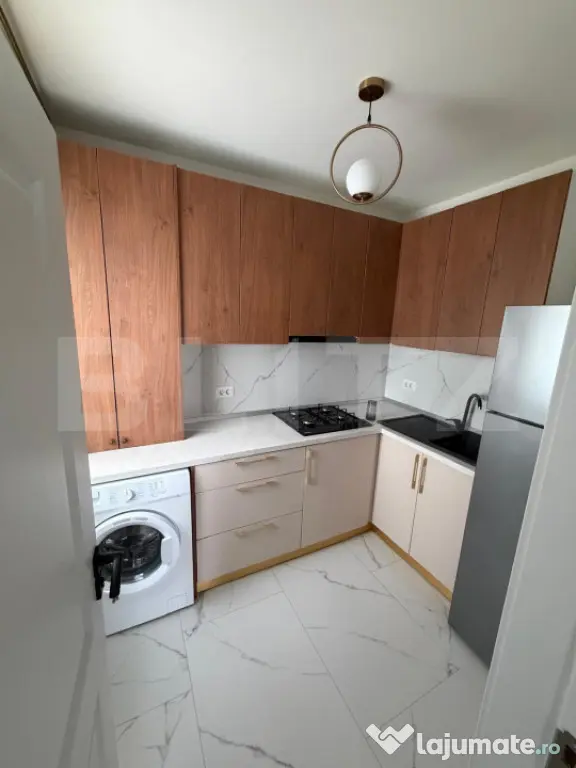Casă individuală de închiriat, 105 mp, 3 camere – Lisau