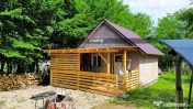 De vânzare cabană cu teren în zona Remetea Chioarului 