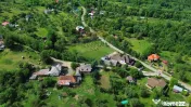 De vânzare cabană cu teren în zona Remetea Chioarului 