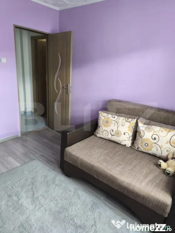 Apartament 3 camere, semidecomandat, 48 mp, balcon – Dealu - Dej (Cluj)