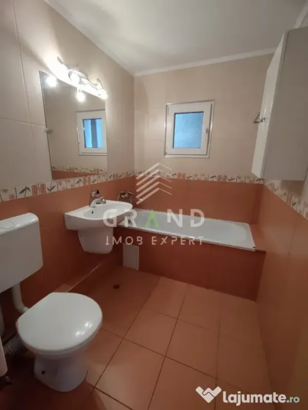 4 camere | Str.Nicolae Titulescu/Gheorgheni | Etaj 2/4 | 78