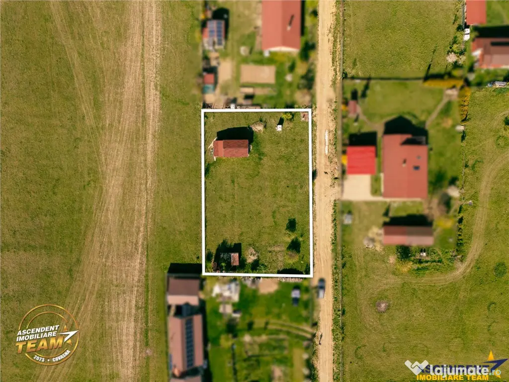 Casuta cu teren de 1.500 mp, Calnic, Covasna, la 10 minunte