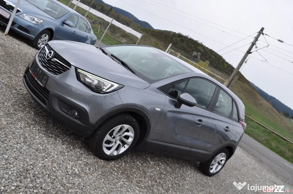 Opel Crossland X 1.2i -benzin