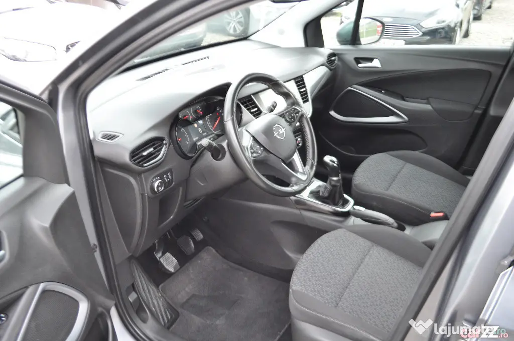 Opel Crossland X 1.2i -benzin