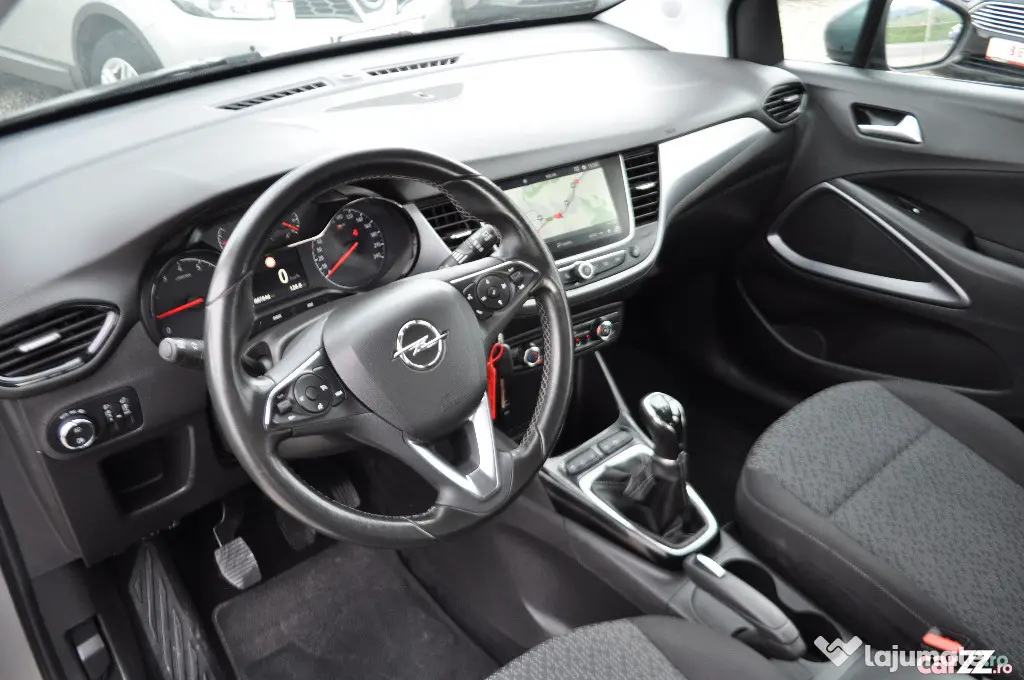 Opel Crossland X 1.2i -benzin