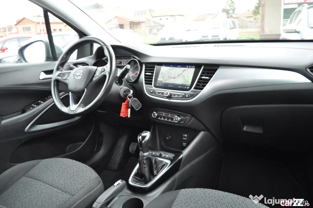 Opel Crossland X 1.2i -benzin