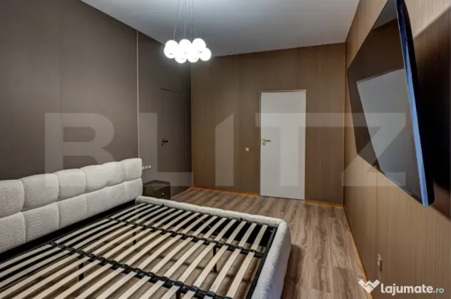 Apartament la cheie, incalzire in pardoseala, lift, zona cen