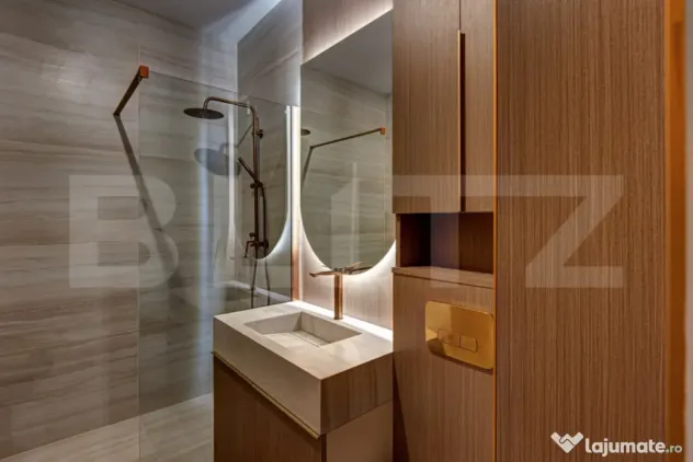 Apartament la cheie, incalzire in pardoseala, lift, zona cen