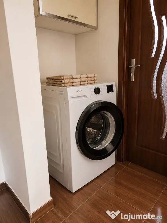 Apartament 2 camere, semidecomandat, mobilat, utilat, Avram Iancu!