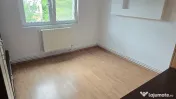 Vand apartament 2 camere semidecomandat in Deva, zona Micro 15, 