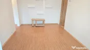 Vand apartament 2 camere semidecomandat in Deva, zona Micro 15, 