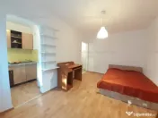 Garsoniera etaj 1 zona Primaverii cartier Manastur