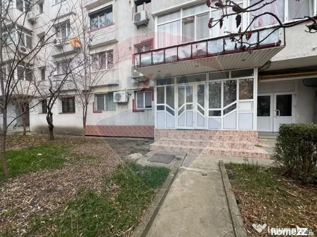 Spațiu comercial de 60mp b dul Independentei