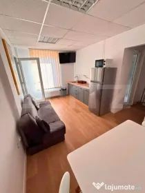 Apartament de 2 camere, in zona Parcul Feroviarilor, cu parc