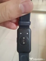 Vând Huawei Band 8