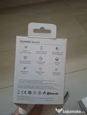 Vând Huawei Band 8