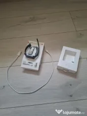 Vând Huawei Band 8