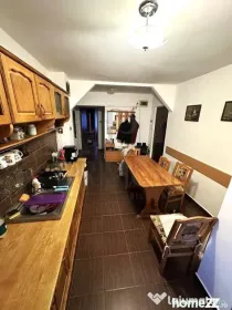 BUCOVINA - ETAJ 2 - DECOMANDAT - 4 CAMERE - 2 BAI - 2 BALCOA