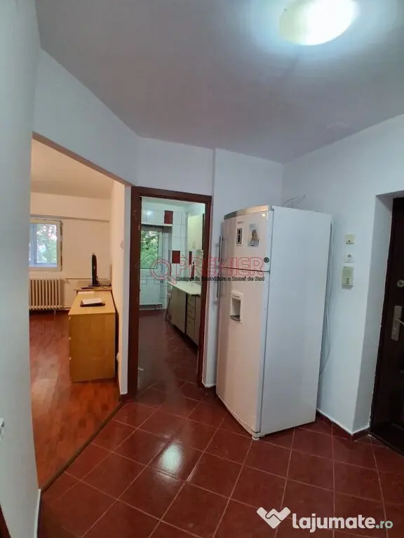 Garsoniera | 5 Minute Metrou Apărătorii Patriei | 41,60