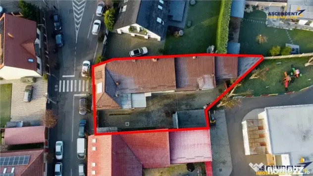 3D!Ansamblu casa productie comercial, 3 corpuri,acces strada