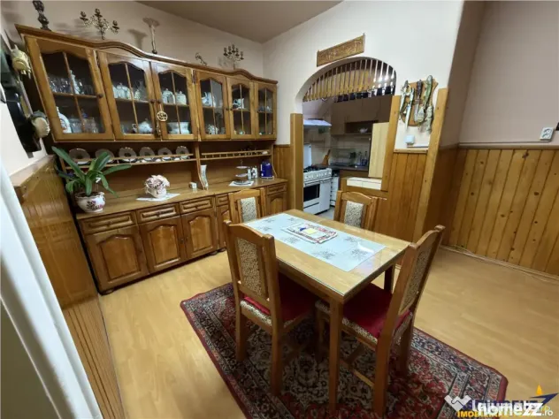 3D!Ansamblu casa productie comercial, 3 corpuri,acces strada