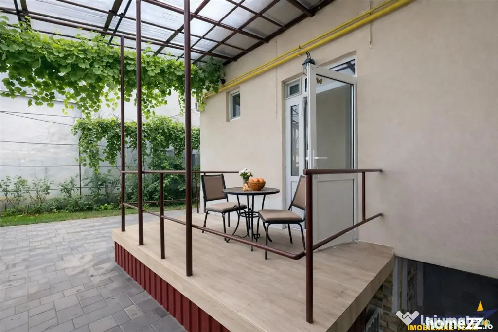 3D!Ansamblu casa productie comercial, 3 corpuri,acces strada