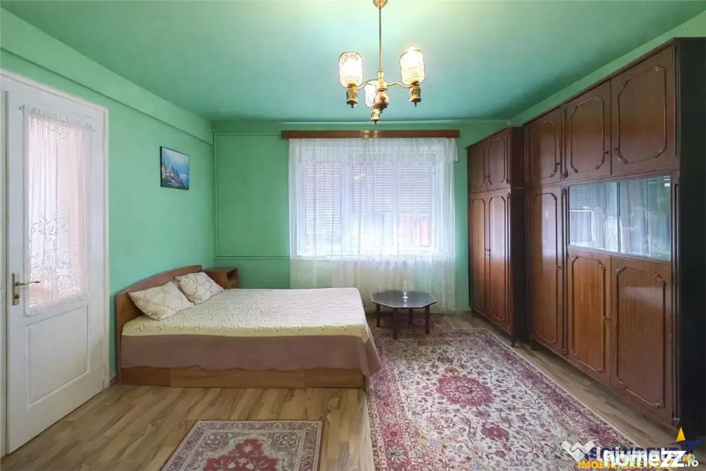 3D!Ansamblu casa productie comercial, 3 corpuri,acces strada
