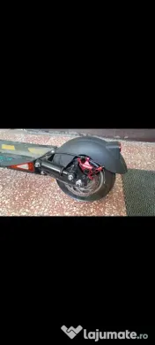 Vând trotineta electrica Speedxman 10
