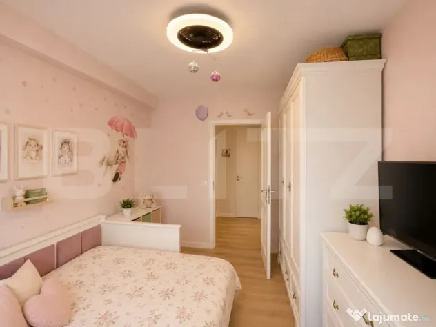 Apartament de vânzare cu 3 camere, 73 mp, parcăre, 2 bai,