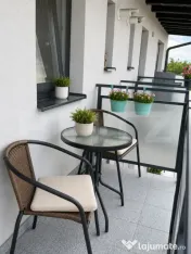 Apartament de vânzare cu 3 camere, 73 mp, parcăre, 2 bai,
