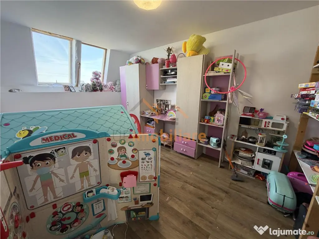 APARTAMENT 3 CAMERE | 2 BAI | 85 MP UTIL | MANSARDA | ZONA R