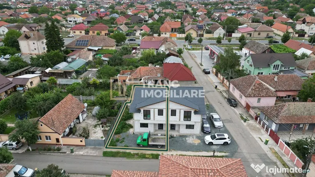 Apartament în duplex nou la rosu, , pe 2 niveluri, în V...