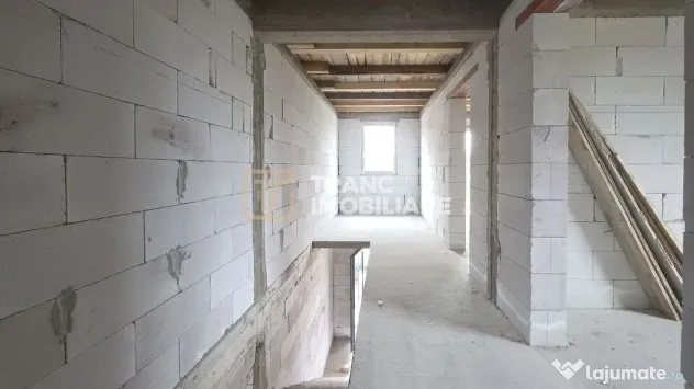 Apartament în duplex nou la rosu, , pe 2 niveluri, în V...