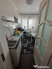 Podu Ros, 2 camere decomandate, 53 mp, la bulevard, etaj int 