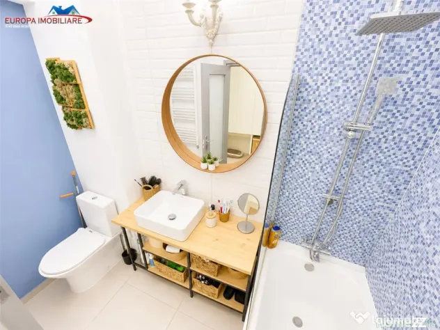 Apartament deosebit #238;n Pia#539;a Civic#259; Tulcea | 90 - Tulcea (Tulcea)