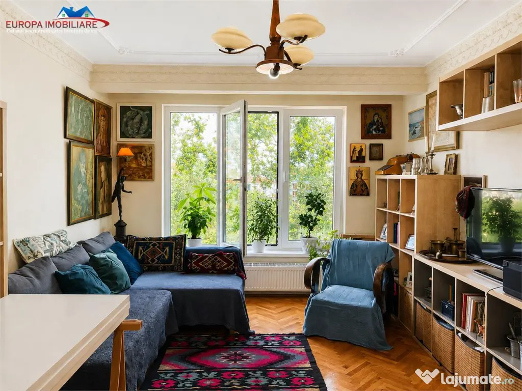 Apartament deosebit #238;n Pia#539;a Civic#259; Tulcea | 90