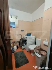 Apartament de vanzare - 4 camere - Zona Împăratul Traian