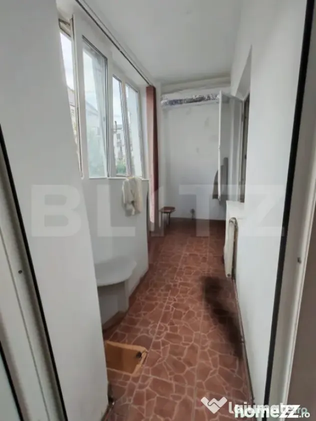 Apartament de vanzare - 4 camere - Zona Împăratul Traian - Bistrita (Bistrita-Nasaud)