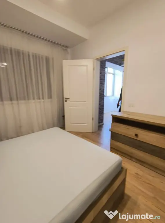 Ion Mihalache- Hotel Samaa- centrala proprie!