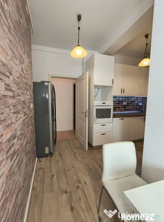 Ion Mihalache- Hotel Samaa- centrala proprie!