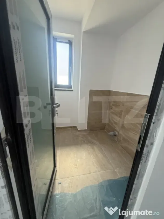 Hala industriala cu birouri P+1, 512 mp, zona Ulmi