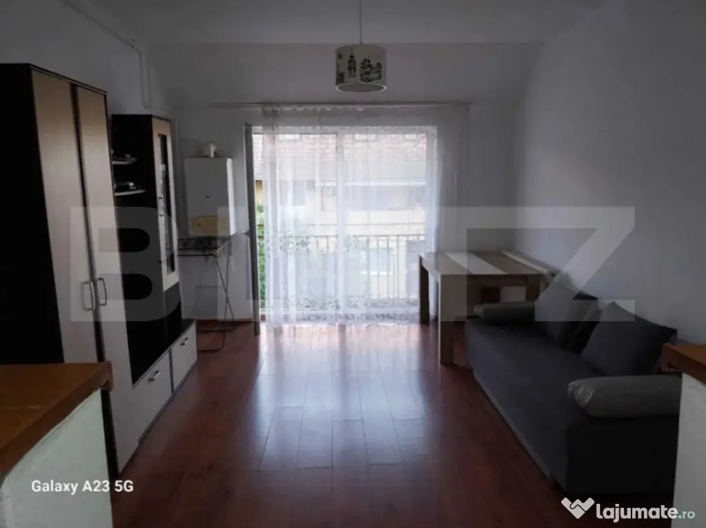 Apartament 2 camere semidecomandat, etaj intermediar, spatio